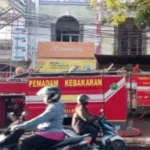 Ruko Audio Mobil Terbakar,…