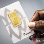 Harga Emas Antam Turun…