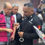 Dirjen Kemenkeu Didakwa Rugikan…